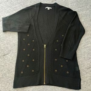 AE Women's zip up cardigan.